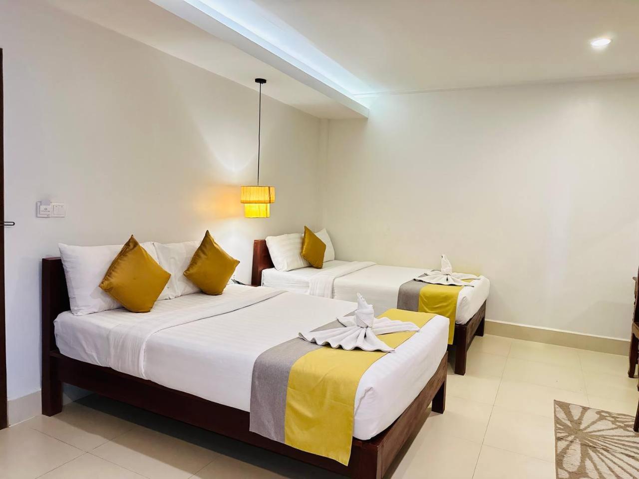 Holy Angkor Hotel Siem Reap Luaran gambar
