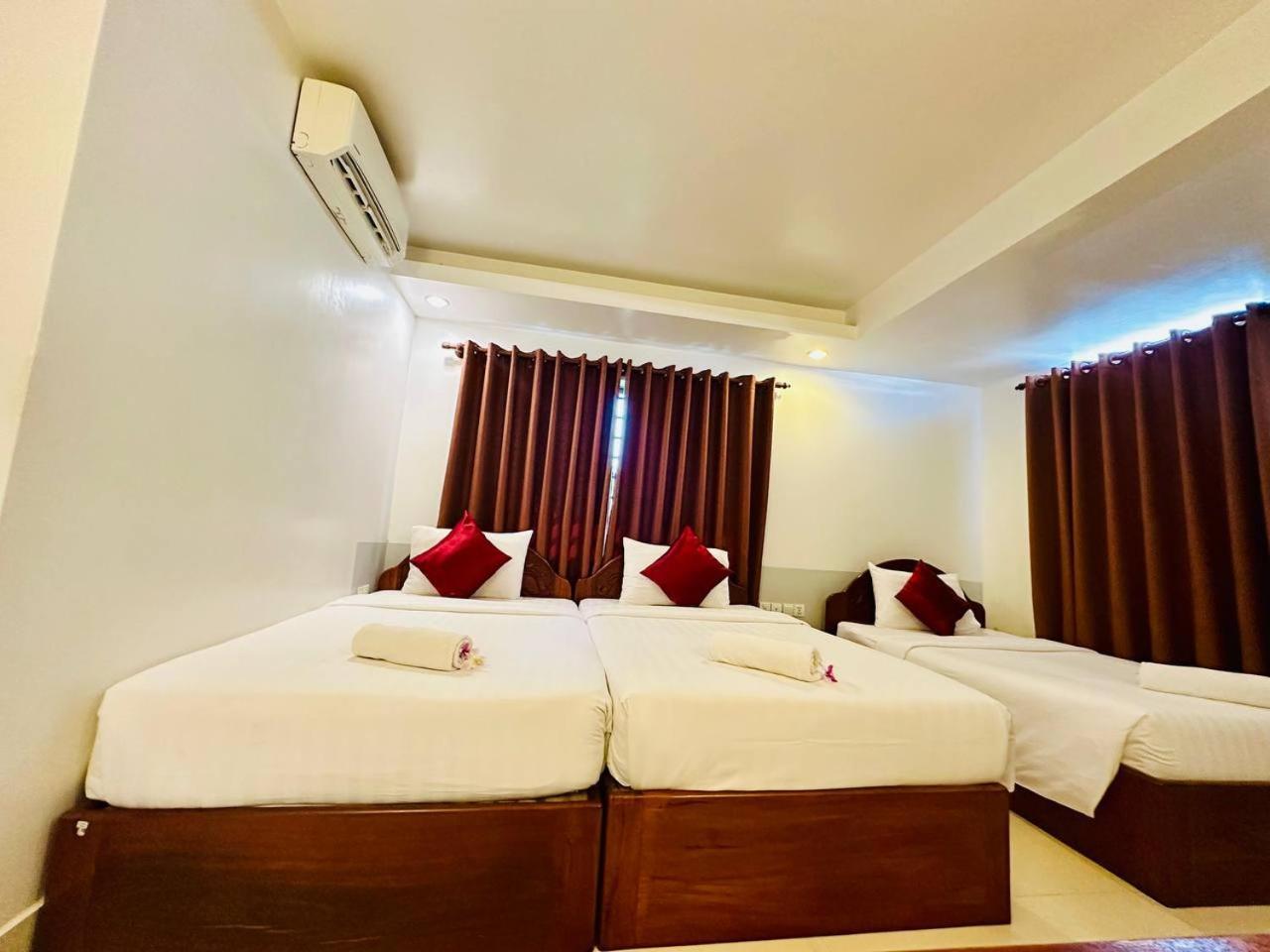 Holy Angkor Hotel Siem Reap Luaran gambar